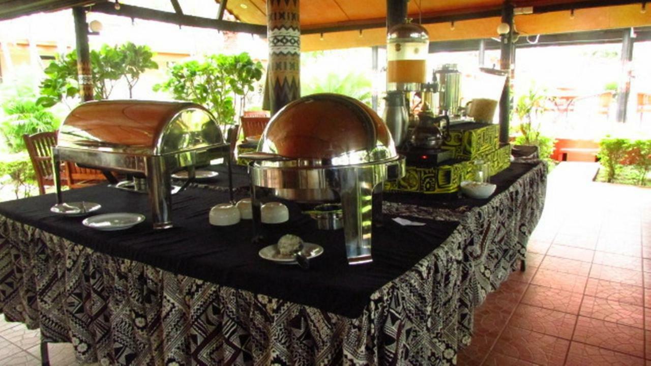 Wailoaloa Beach Resort Нанди Экстерьер фото